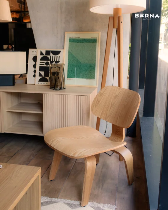 Butaca - Poltrona Eames de Fresno LCW en Madera natural - Butacas, banquetas y puffs, Uruguay | Berna home, vista 2