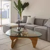 Mesa Noguchi - Madera natural en Natural, Negro - Mesas de living, Uruguay | Walnut, vista 1 de 5