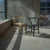 Silla Wishbone - Negra en Negro - Sillas, Uruguay | Walnut, vista 1 de 4