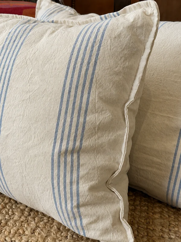 Almohadón Cielo - Textiles, Uruguay | Decilo con Alma, vista 3