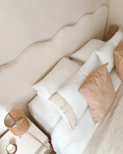 respaldo PISSIS - Tapizado en Beige, Uruguay | Octo