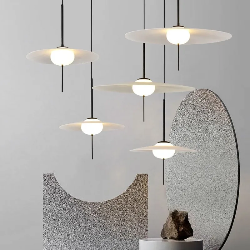LUMINARIA HIROSHI en Blanco - Lámparas colgantes, Uruguay | Berlina Store