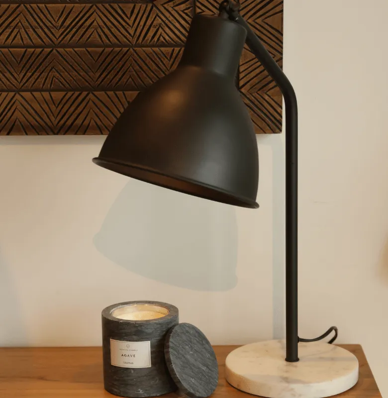 L. MESA PATO 20X48 en Negro - Lámparas de mesa, Uruguay | Masinfinito Casa
