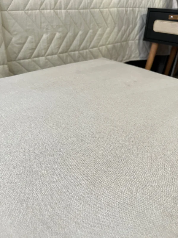 Puff Monaco – Beige en Madera natural - Sillones y sofás, Uruguay | Berna Home, vista 4