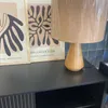 Lámpara de Mesa Garabe Cónica – Pantalla Bouclé - Lámparas de mesa, Uruguay | Berna home, vista 4 de 6