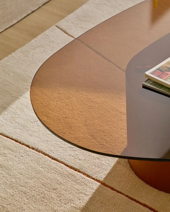 Mesa de centro Olir de vidrio templado y acero marrón 140 x 80 cm en Marrón - Mesas de living, Uruguay | Kavehome, vista 3