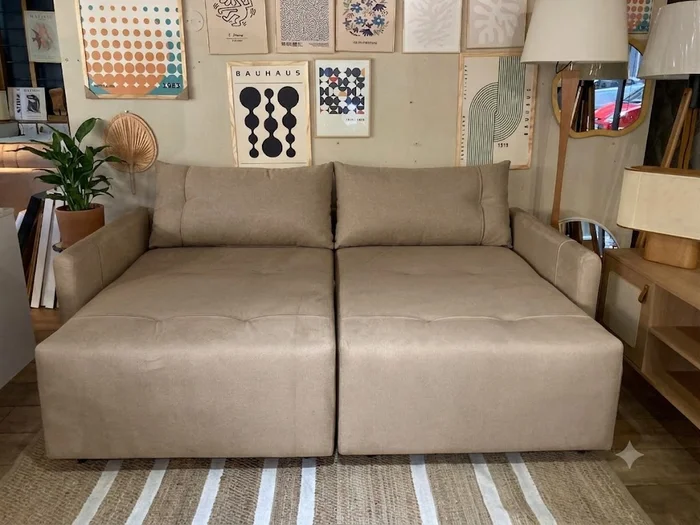 Sofá Cama Gramado 220cm – Beige Oscuro Easy Clean en Beige - Sillones y sofás, Uruguay | Berna home, vista 3