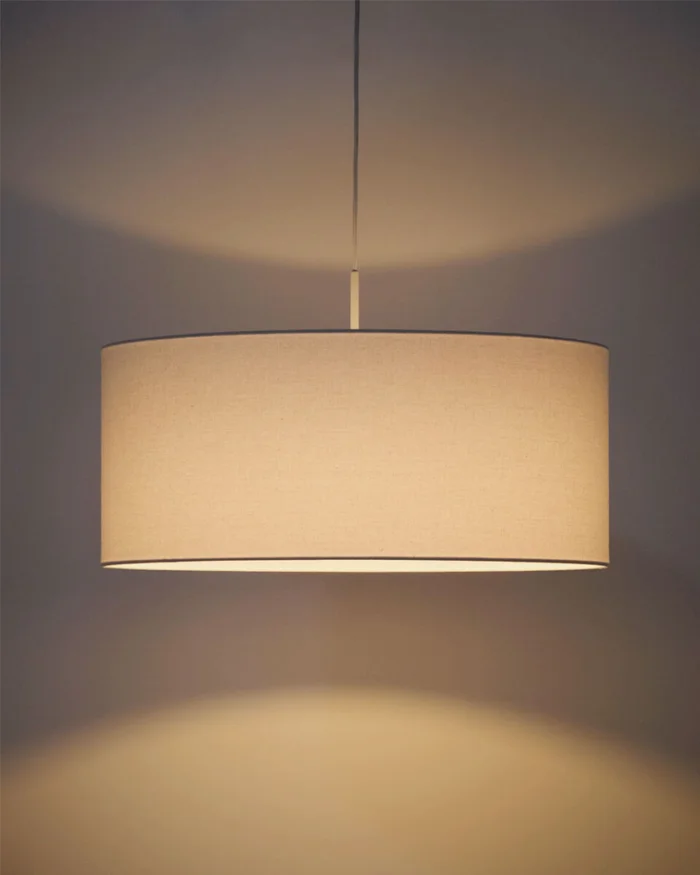 Pantalla para lámpara de techo Niani en algodón color marfil - Ø60 cm en Blanco - Lámparas colgantes, Uruguay | Kavehome, vista 2