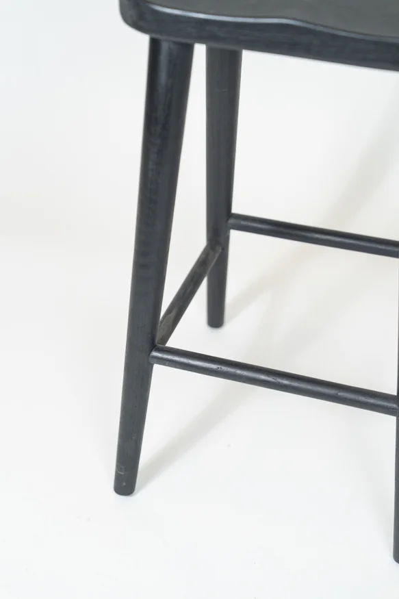 Banqueta Lanis - Negro en Negro - Sillones y sofás, Uruguay | Indian, vista 2