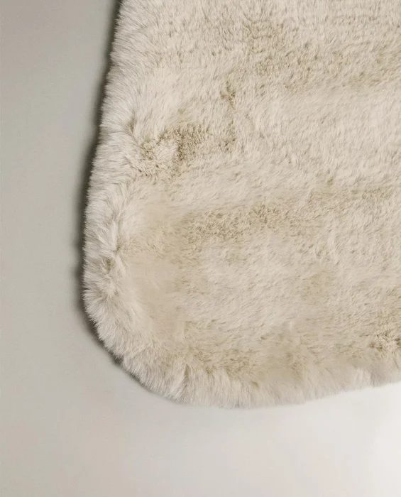ALFOMBRA PELO IRREGULAR en Beige - Alfombras, Uruguay | Zara Home, vista 6