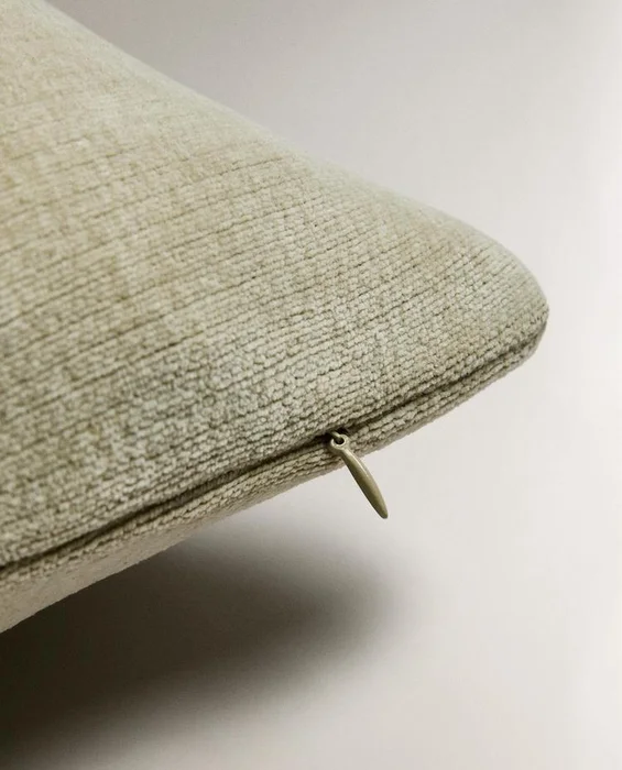 FUNDA COJÍN CHENILLA en Beige - Textiles, Uruguay | Zara Home, vista 5