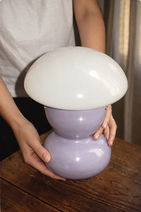 Luminaria Lila Lunar en Violeta - Lámparas de mesa, Uruguay | Maruja objetos, vista 2