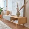 Mueble TV Anielle 2 puertas de madera maciza y chapa de fresno 180 x 41 cm en Beige, Natural - Muebles para TV, Uruguay | Kavehome, vista 3 de 8
