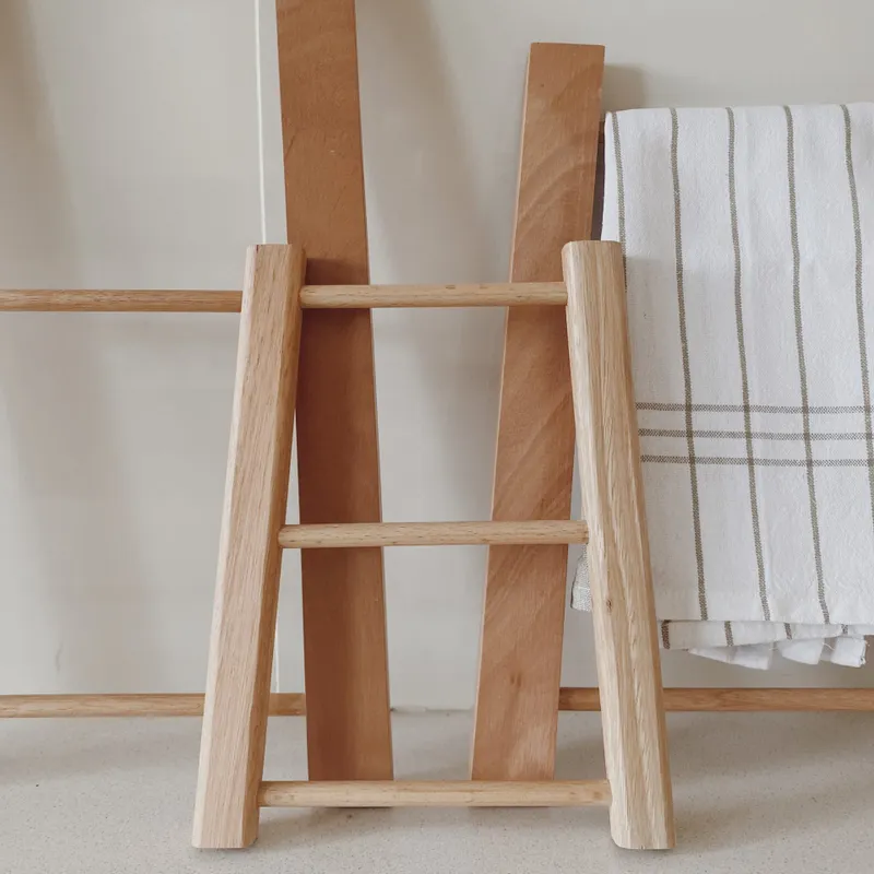 Escalera grande en madera - Decoración, Uruguay | Dreams On Time