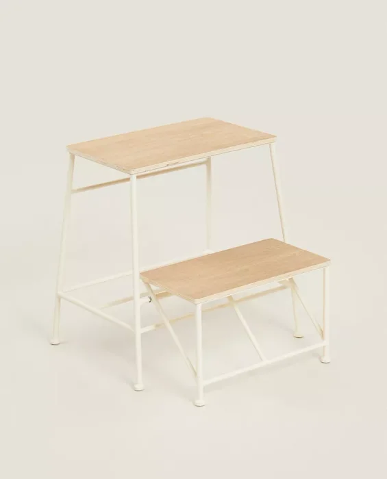 TABURETE ESCALERA MADERA DOS PELDAÑOS - Aparadores y recibidores, Uruguay | Zara Home, vista 3