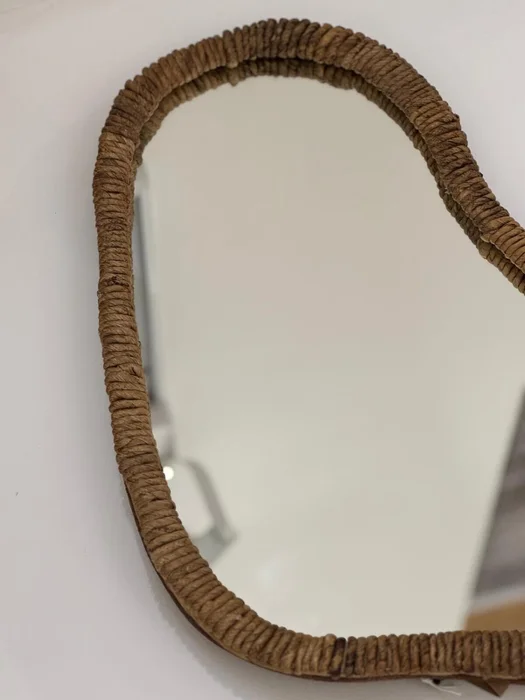 ESPEJO CRAFTS IRREGULAR BANANA NAT en Madera natural - Espejos, Uruguay | Masinfinito Casa, vista 3