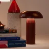 Lámpara de mesa hongo inalámbrica bordeaux - Lámparas de mesa, Uruguay | Buho Store, vista 1 de 4