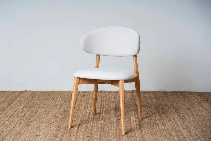 Silla Olivia en Madera natural - Sillas, Uruguay | Marvic