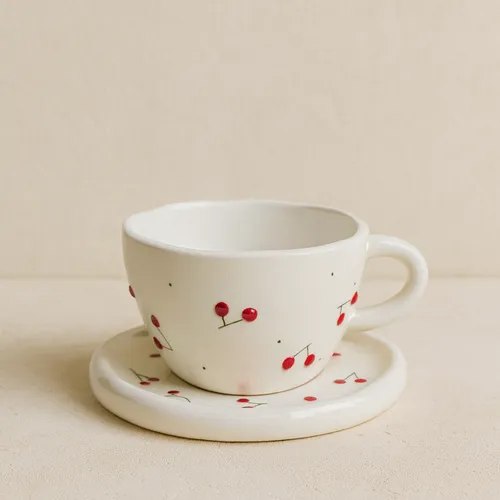 Set Taza + Plato Cherries en Blanco - Decoración, Uruguay | Cabana