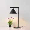 Lámpara de Mesa Stella Base de Mármol Negra en Negro - Lámparas de mesa, Uruguay | Unilux, vista 3 de 5