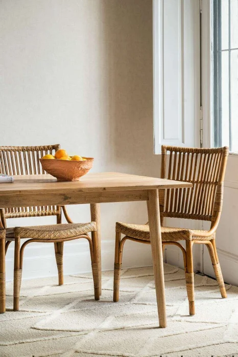 MESA COMEDOR NORDICA - OLMO NATURAL - 1.50 X 0.90 MTS - Mesas de comedor, Uruguay | La Iberica