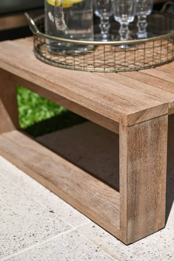 Mesa puffe Diamantina en Madera natural - Mesas de living, Uruguay | Balcony, vista 2