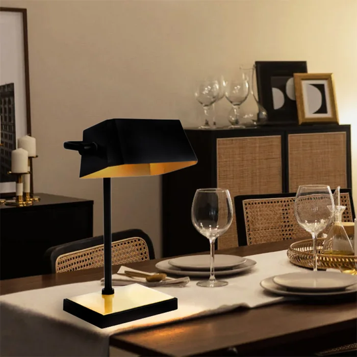 Lámpara de Mesa Turbin en Negro - Lámparas de mesa, Uruguay | Serlux, vista 3
