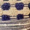 Funda Almohadón Rústico Natural con pompones azul en Azul - Textiles, Uruguay | Indrana, vista 3 de 3