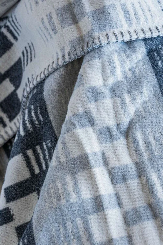 MANTA AUSTRIACA GEOMETRY - GRISES en Gris - Textiles, Uruguay | La Iberica, vista 5