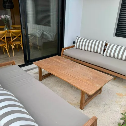 Juego de sillones y mesa en Madera natural - Muebles para el exterior, Uruguay | Entrecasa