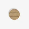 Mesa redondo Saura de de madera de acacia acabado natural 48cm en Natural, Negro - Mesas de arrimo, Uruguay | Kavehome, vista 2 de 4