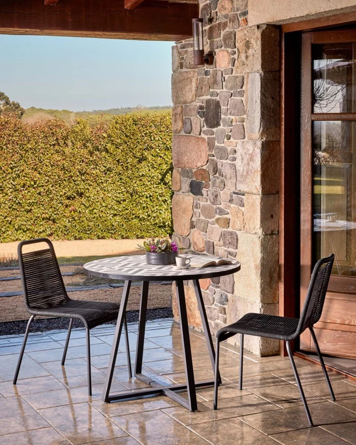 Silla Lambton de cuerda - negra y acero con acabado negro en Negro - Sillas, Uruguay | Kavehome, vista 2