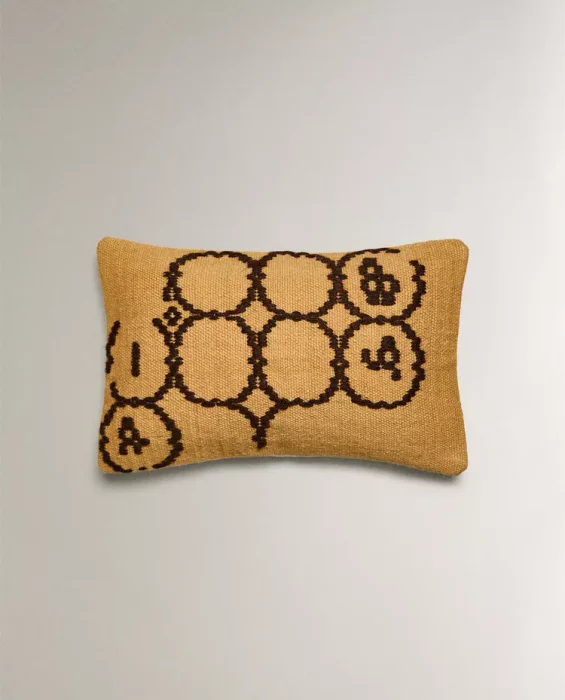 FUNDA COJÍN KILIM en Multicolor - Textiles, Uruguay | Zara Home, vista 2