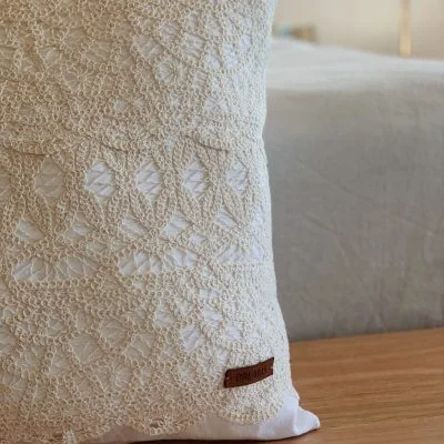 Almohadón Crochet – 50×50 en Beige - Textiles, Uruguay | Dreams On Time, vista 6