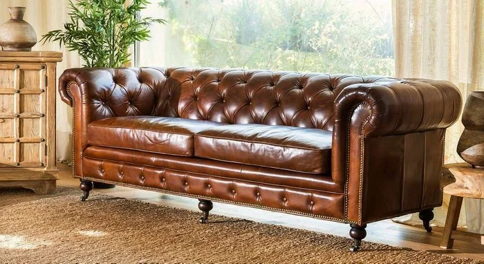 SILLON CHESTERFIELD CUERO ITALIANO - 3 CUERPOS - Sillones y sofás, Uruguay | La Iberica