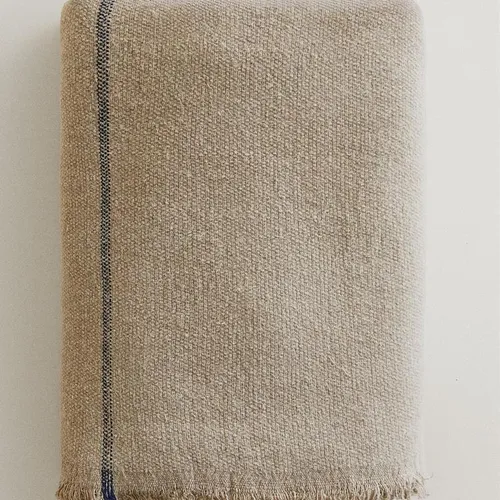 MANTA LINO RAYA en Multicolor - Textiles, Uruguay | Zara Home