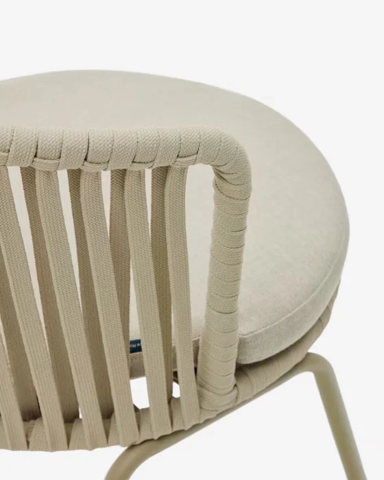 Silla exterior Saconca de cuerda y acero con acabado pintado - beige en Beige - Sillas, Uruguay | Kavehome, vista 5