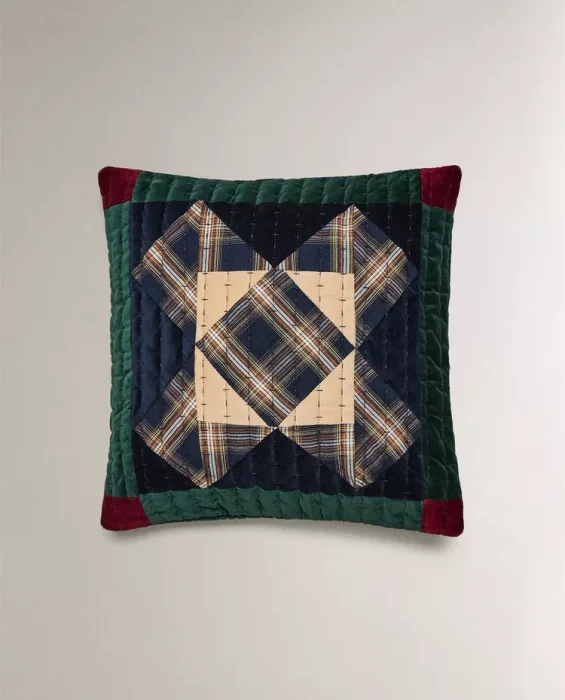 FUNDA COJÍN CRUZ PATCHWORK - Textiles, Uruguay | Zara Home, vista 2