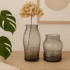 FLORERO VIDRIO LABRADO 14.5x14.5x22CM GRIS en Gris - Jarrones, Uruguay | Decohogar, vista 3 de 3
