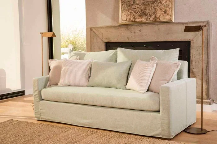 SILLON SOFIA - LINO ANTIMANCHAS MINT en Verde oliva - Sillones y sofás, Uruguay | La Iberica, vista 2