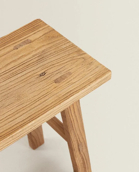 BANCO DE MADERA OLMO en Madera natural - Butacas, banquetas y puffs, Uruguay | Zara Home, vista 4