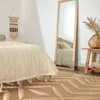Espejo Yvaine 80,5 x 180,5cm marco ancho con acabado natural en Madera natural - Espejos, Uruguay | Kavehome, vista 2 de 5