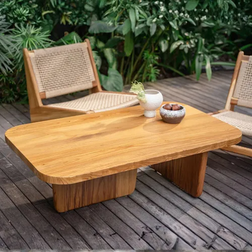 Mesa Ratona Tami en Madera natural - Mesas de comedor, Uruguay | Casakos