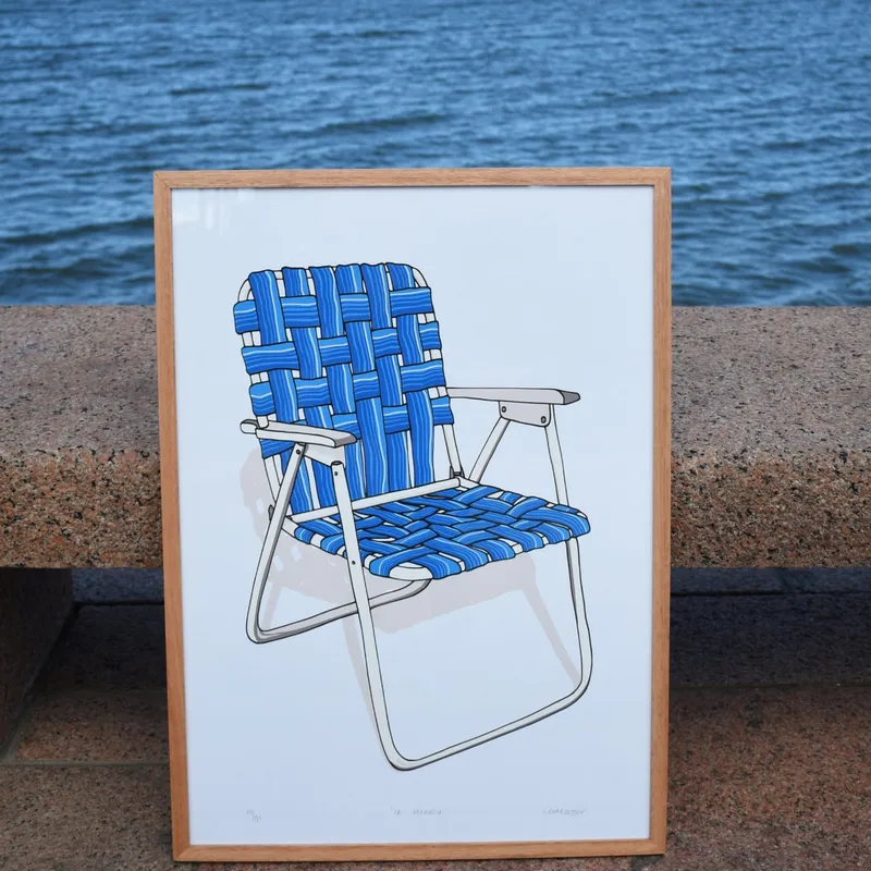 Silla azul en Azul - Láminas, Uruguay | Mara Estudio