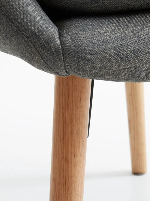 Sillón UDSBJERG tela gris/roble en Gris - Butacas, banquetas y puffs, Uruguay | JYSK