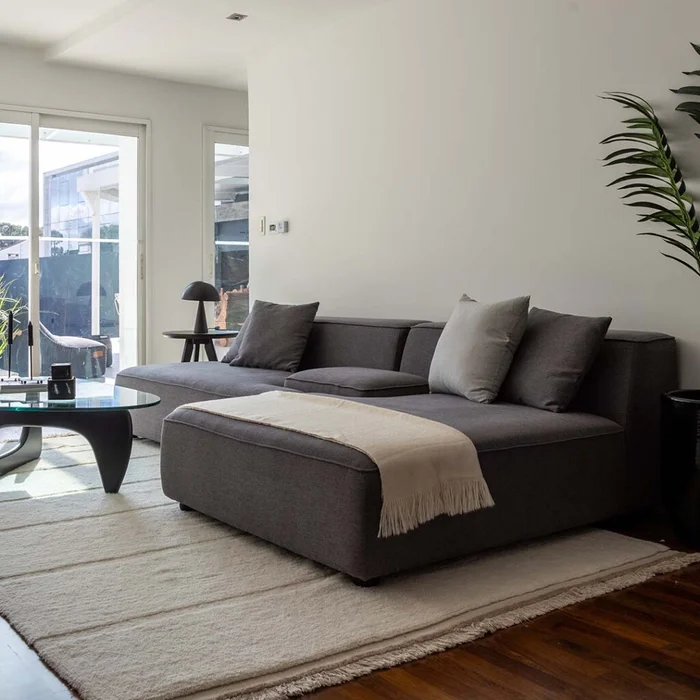 Sofá Munich en Gris - Sillones y sofás, Uruguay | Walnut