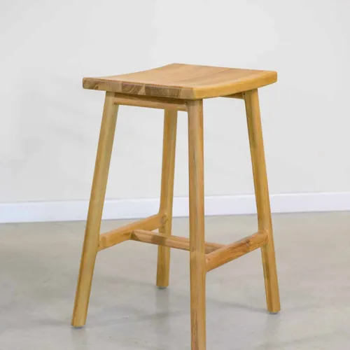 Banqueta de barra en madera teca en Madera natural - Butacas, banquetas y puffs, Uruguay | Entrecasa