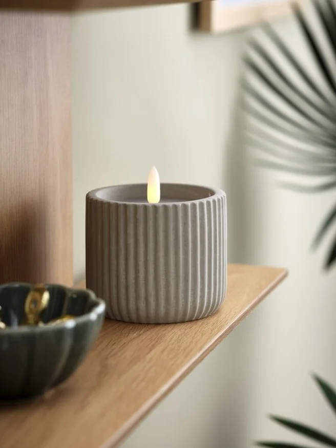 Vela LED KRESSER H8cm con temporizador en Blanco - Velas y Portavelas, Uruguay | JYSK, vista 2
