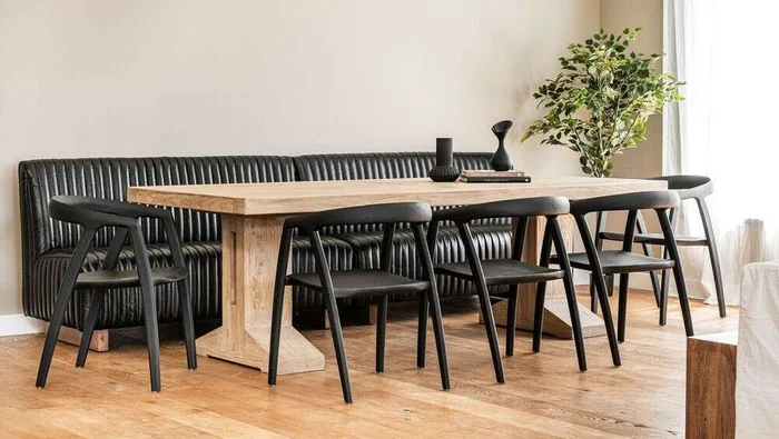 SILLON DE COMEDOR FERRARO - CUERO ITALIANO NEGRO - 1.53 MTS en Negro - Sillones y sofás, Uruguay | La Iberica, vista 12