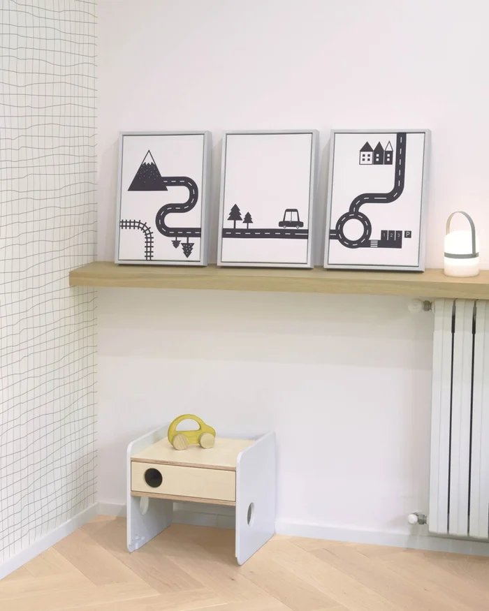 Set Nisi de 3 cuadros coches negro en Negro - Decoración de pared, Uruguay | Kavehome, vista 2